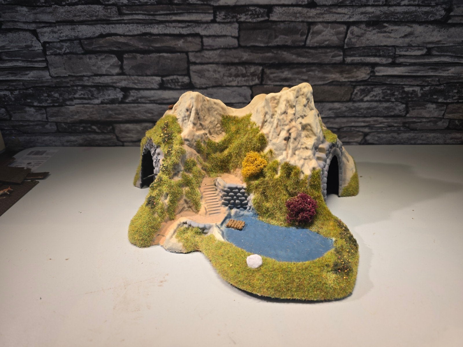 tunnel berg met meertje N spoor modeltrein 1:160, Hobby en Vrije tijd, Overige merken, Gebruikt, Gelijkstroom of Wisselstroom