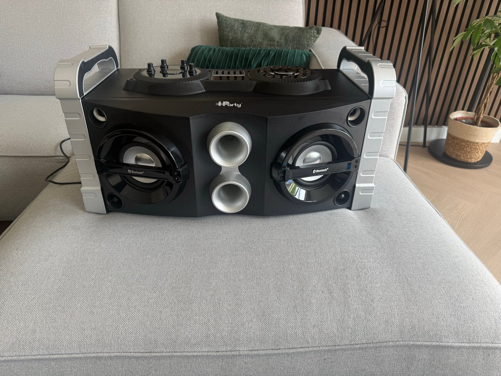 Party Bluetooth Speaker / Partybox - Krachtig geluid!, Audio, Tv en Foto, Luidsprekers, Overige merken, Gebruikt, Overige typen