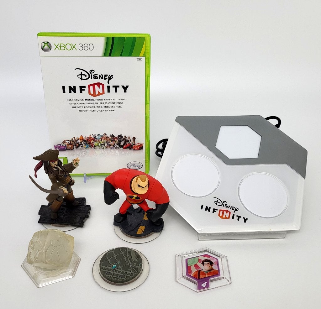 Disney Infinity 1.0 - XBOX 360 - Game + Portal + Figuren, Avontuur en Actie, Gebruikt, 2 spelers, Ophalen of Verzenden