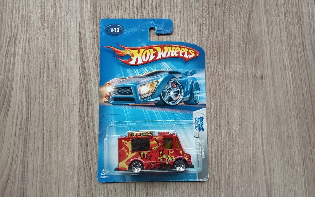 Hot Wheels food truck rood, Ophalen of Verzenden, Nieuw, Bus of Vrachtwagen