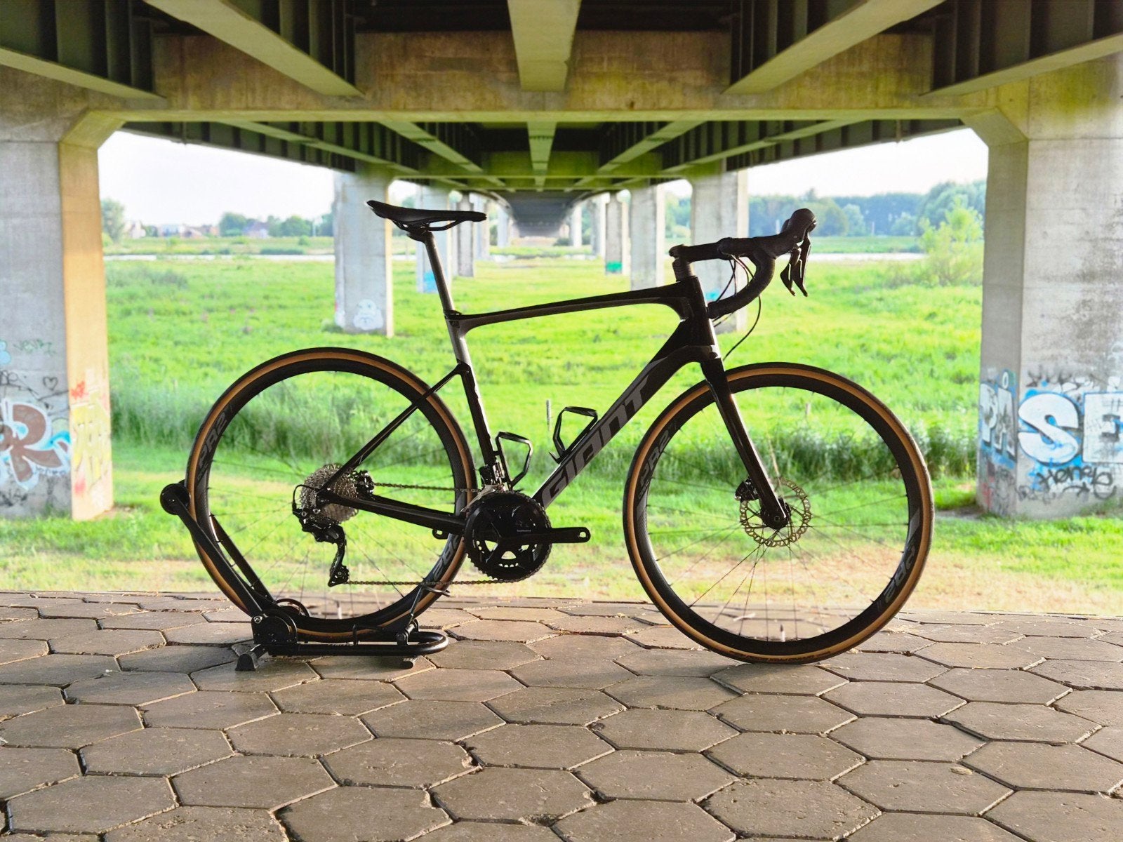 Giant Defy Disc Racefiets//Carbon//Shimano 105//Maat ML(56), Ophalen, 28 inch, Carbon, Info@nentjeswielersport.nl