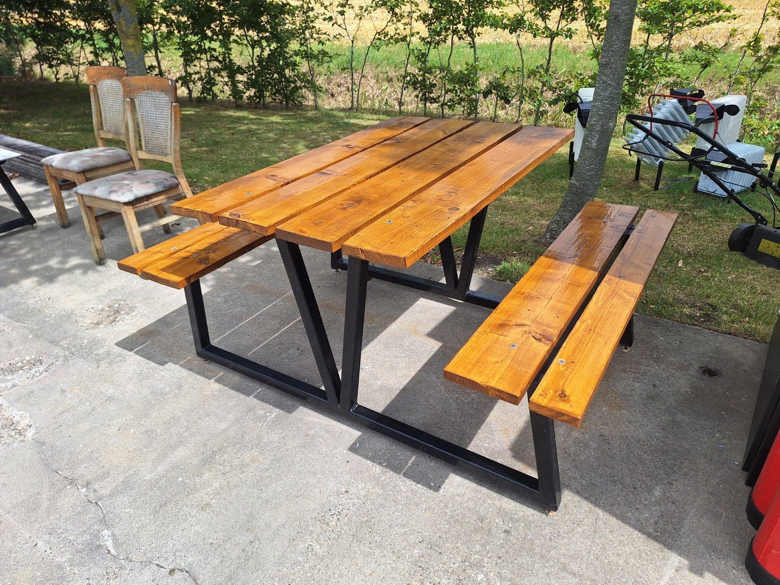 Industriële picknicktafel, Ophalen, Zo goed als nieuw, Rechthoekig, Staal