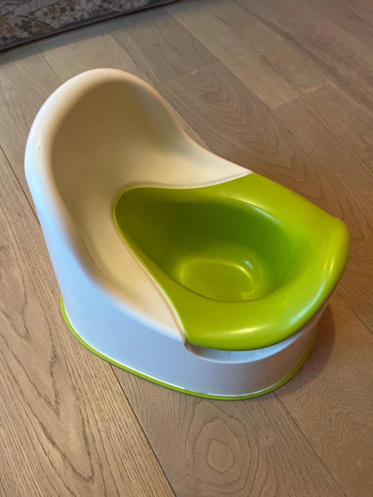 Baby potje wit met groen ikea, Kinderen en Baby's, Ophalen, Gebruikt