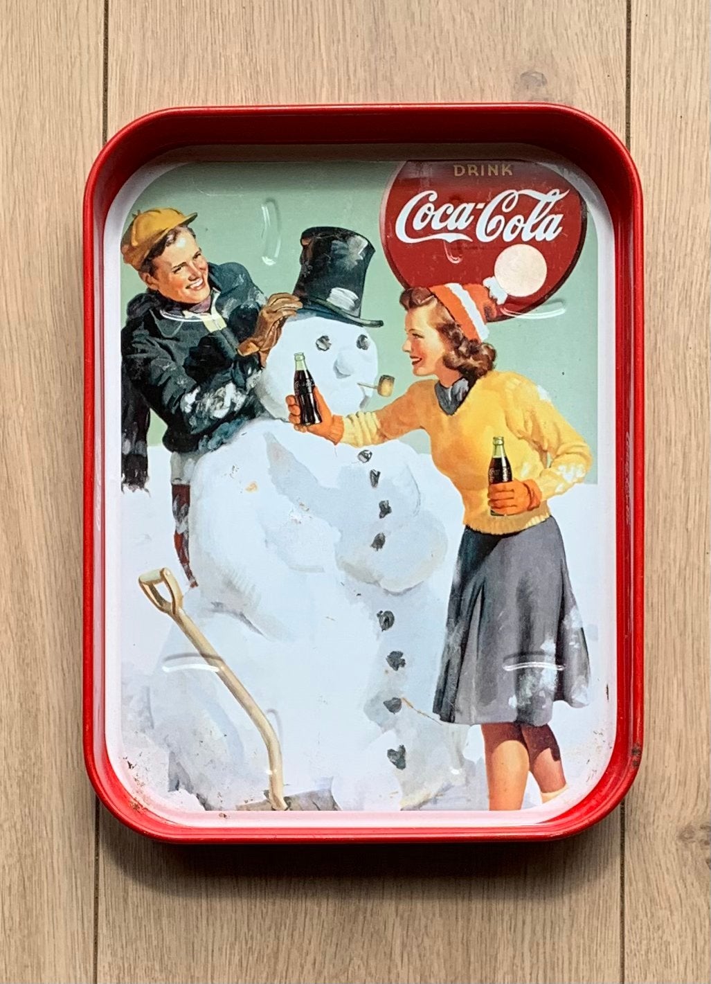Retro Coca Cola Dienblad *Winter*Kerst* Nieuw & Ongebruikt, Huis en Inrichting, Woonaccessoires | Dienbladen, Afgeronde hoeken