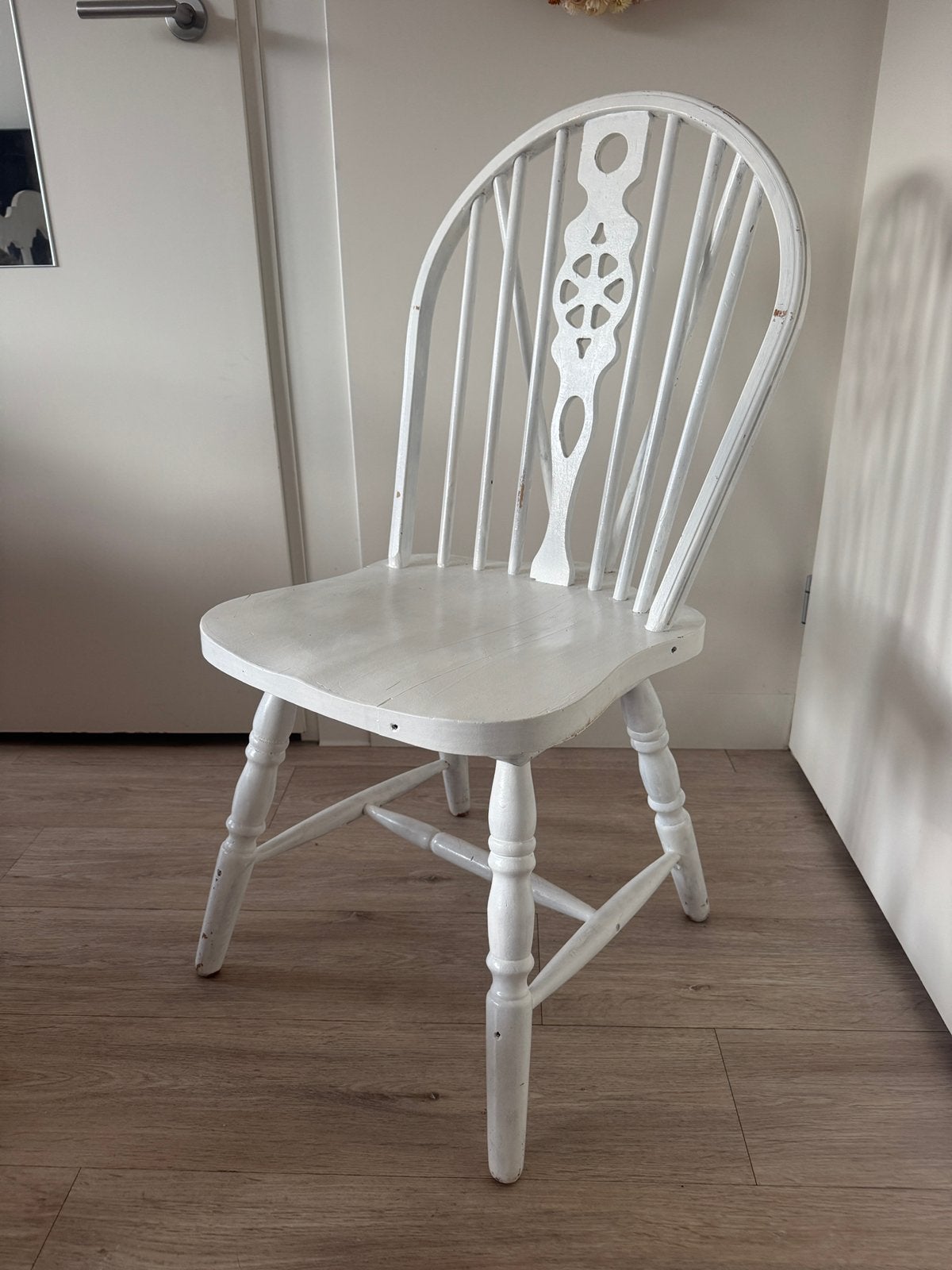 Mooie vintage keukenstoel wit geverfd, Ophalen, Gebruikt, Wit, Eén