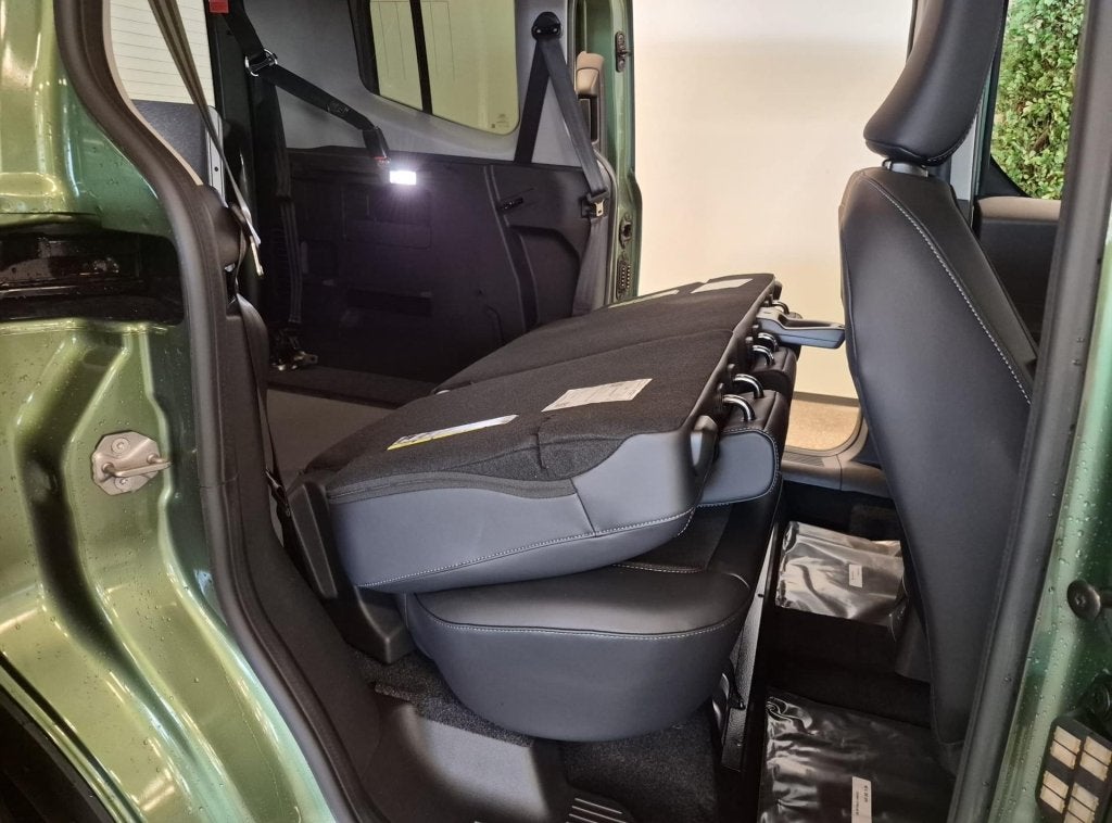Ford Tourneo Courier (bj 2025, automaat), Auto's, Ford, Automaat, 12 maanden, 125 pk, Gebruikt