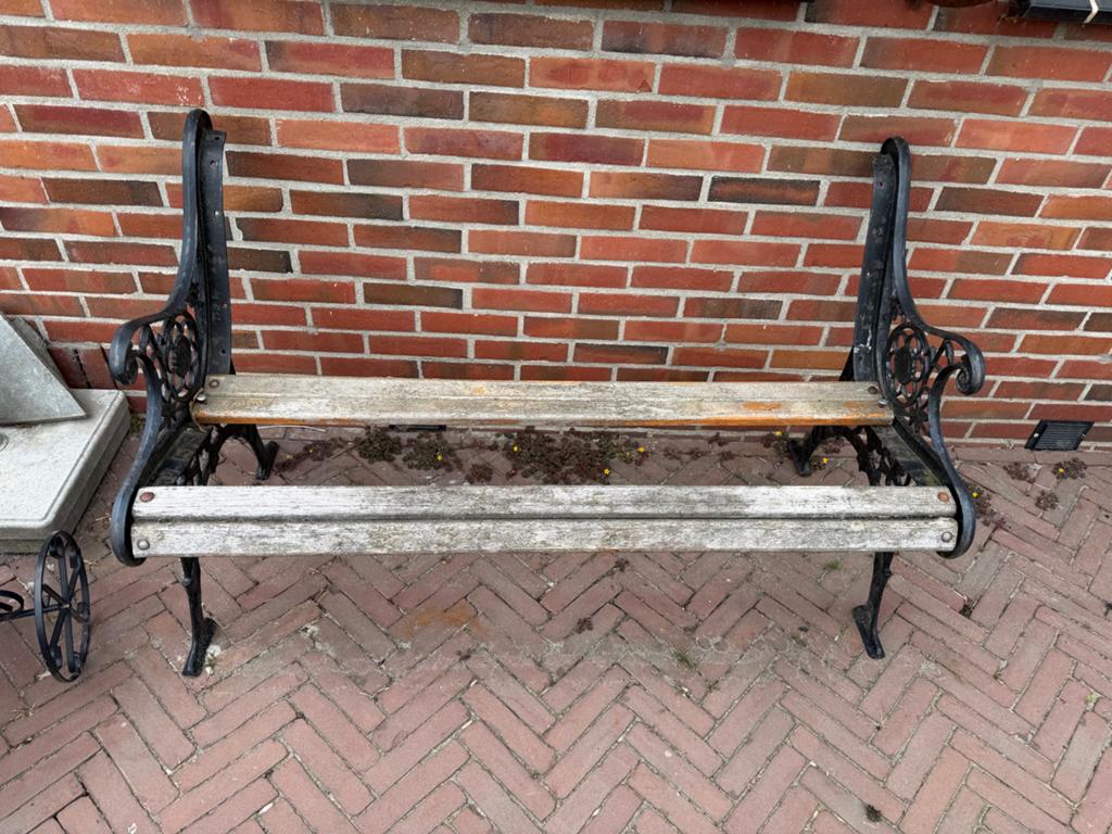 Gietijzeren tuinbank - opknapproject met nieuwe onderdelen, Tuin en Terras, Ophalen, Gebruikt, Metaal
