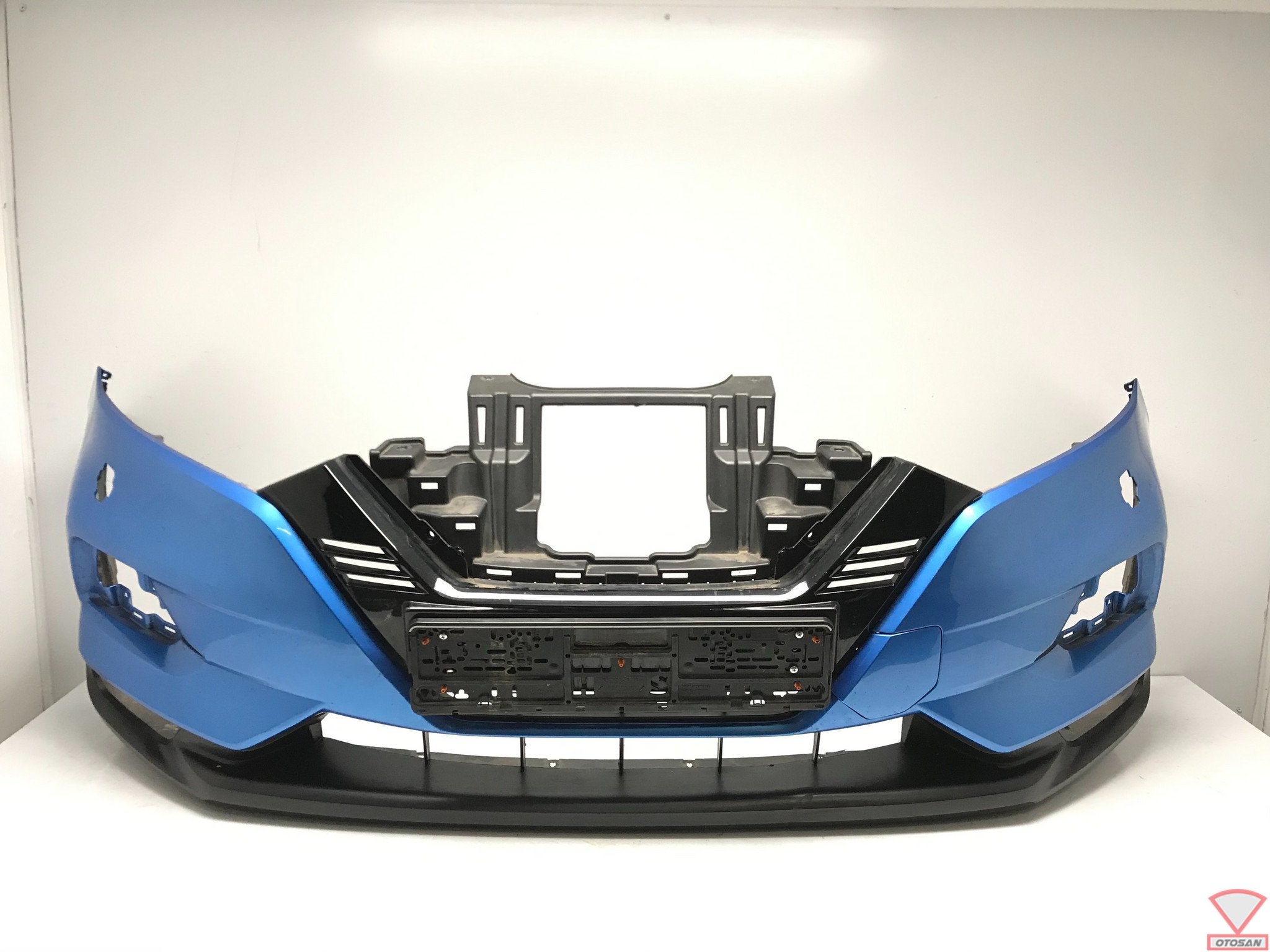 Nissan QashQai Facelift 2017-2021 voorbumper J11, Voor, Takashima 1-chome 1-1
220-8686  Yokohama, Ophalen of Verzenden, Bumper