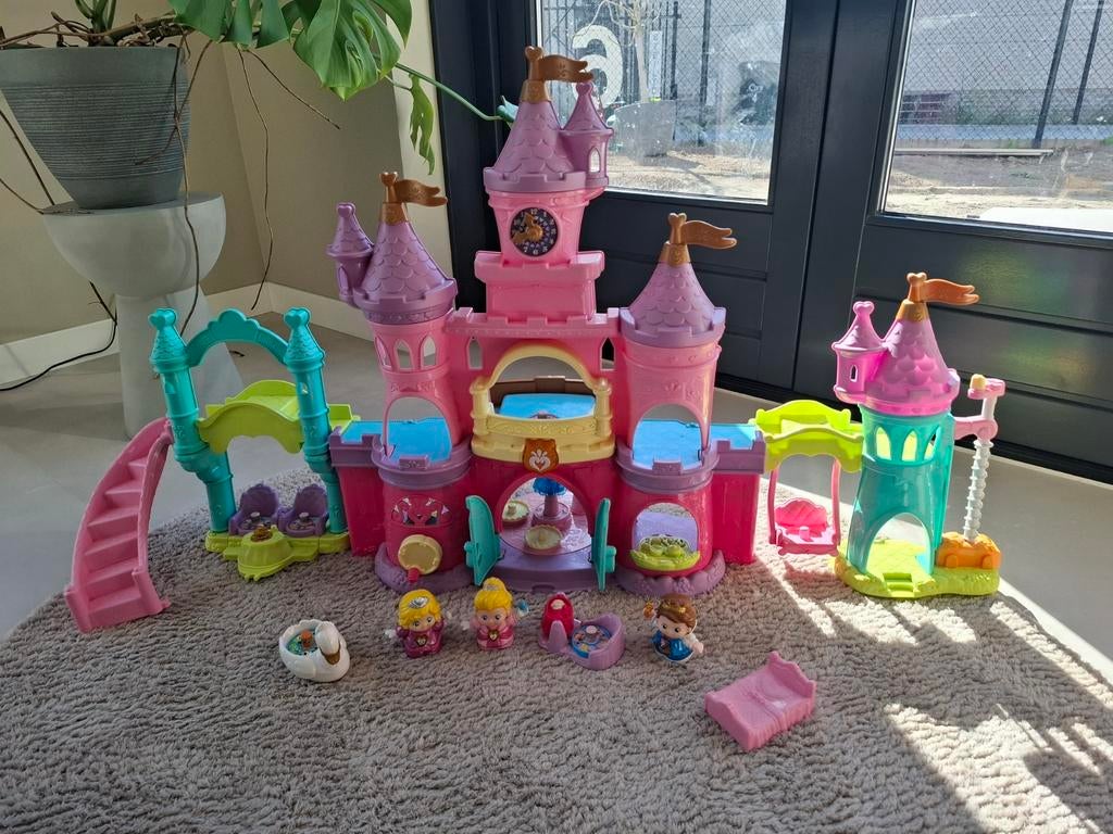 Little people prinsessenkasteel groot. Incl. 2 poppetjes, Ophalen, Versiering