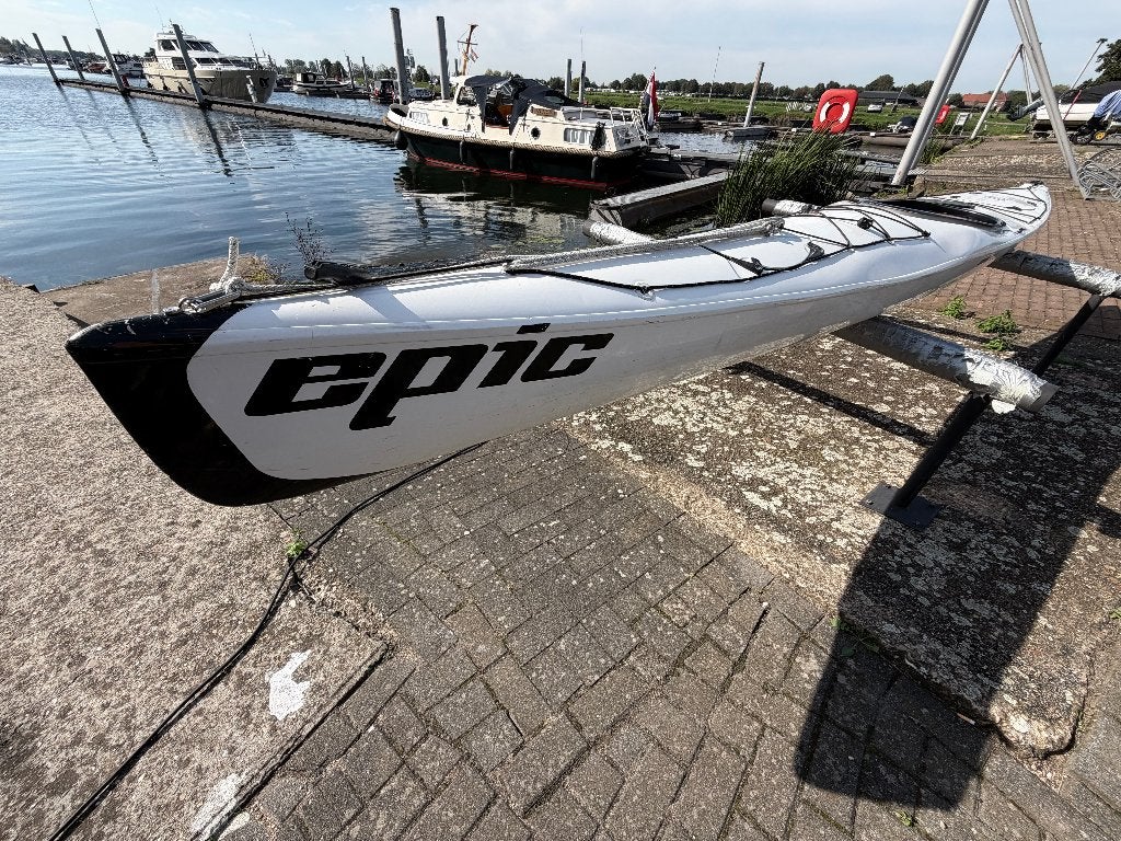 Foto 3 van Epic 16x Performance kajak 2017