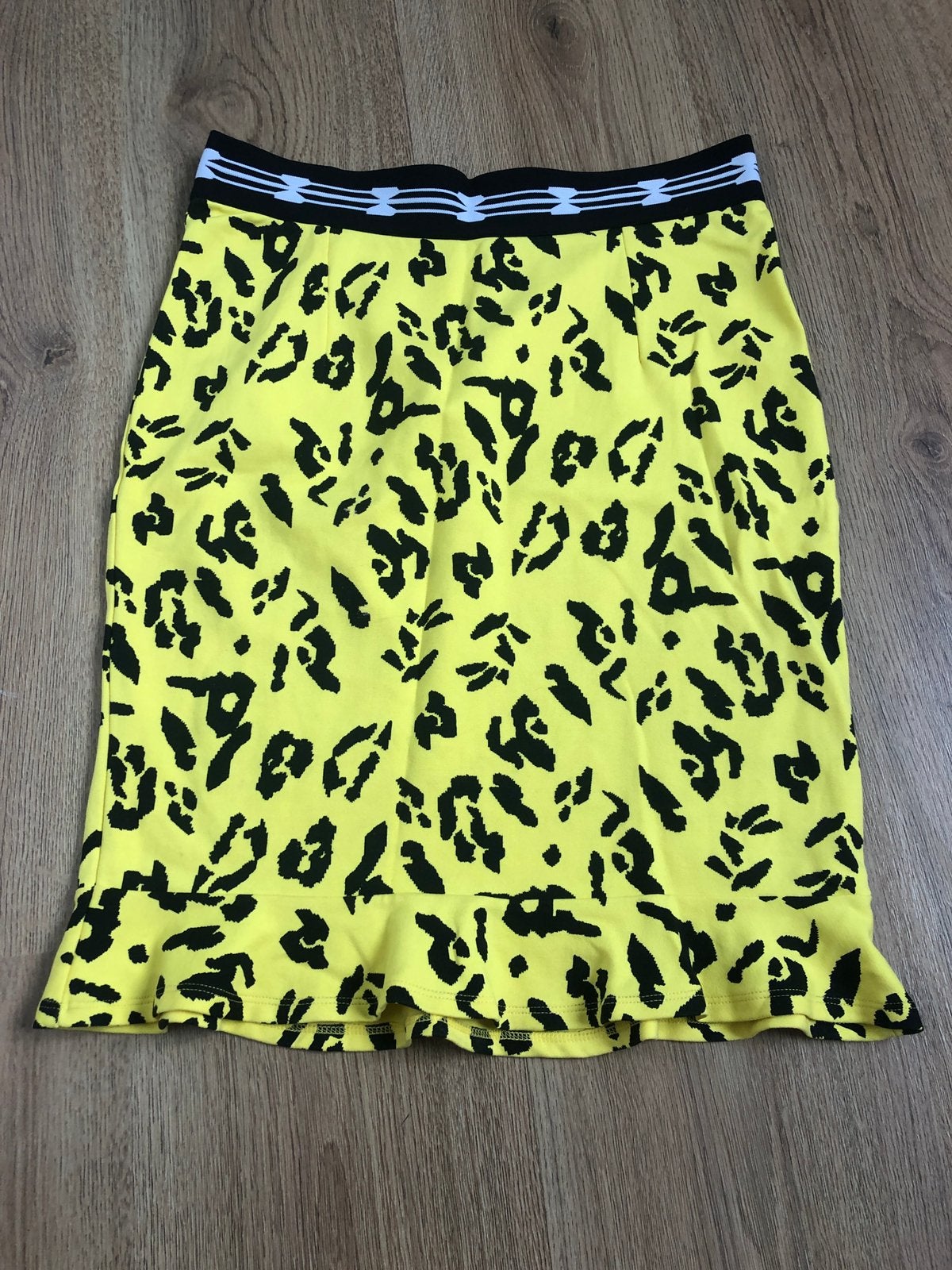 Juffrouw jansen geel zwart rokje m leopard luipaard-print, Kleding | Dames, Maat 38/40 (M), Geel, Ophalen of Verzenden, Zo goed als nieuw