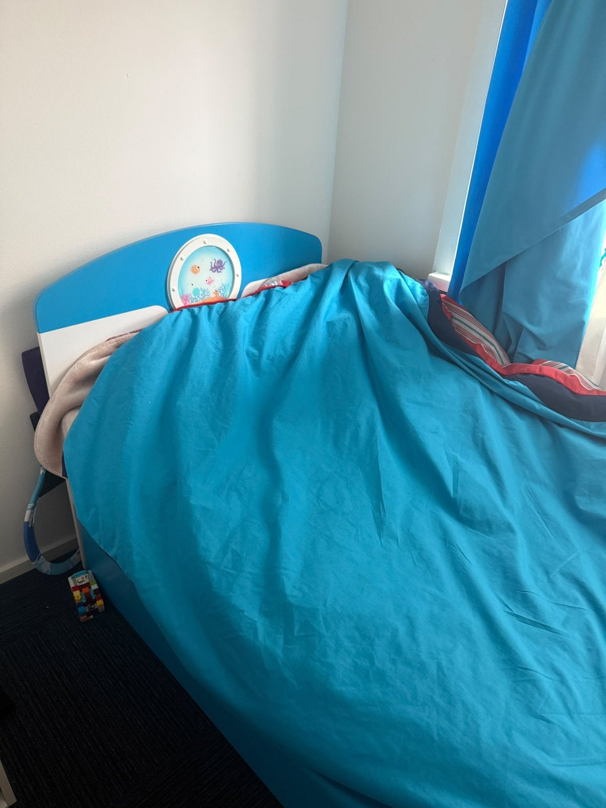 Kinderbed + kledingk, Ophalen, Gebruikt, Eenpersoons, 90 cm