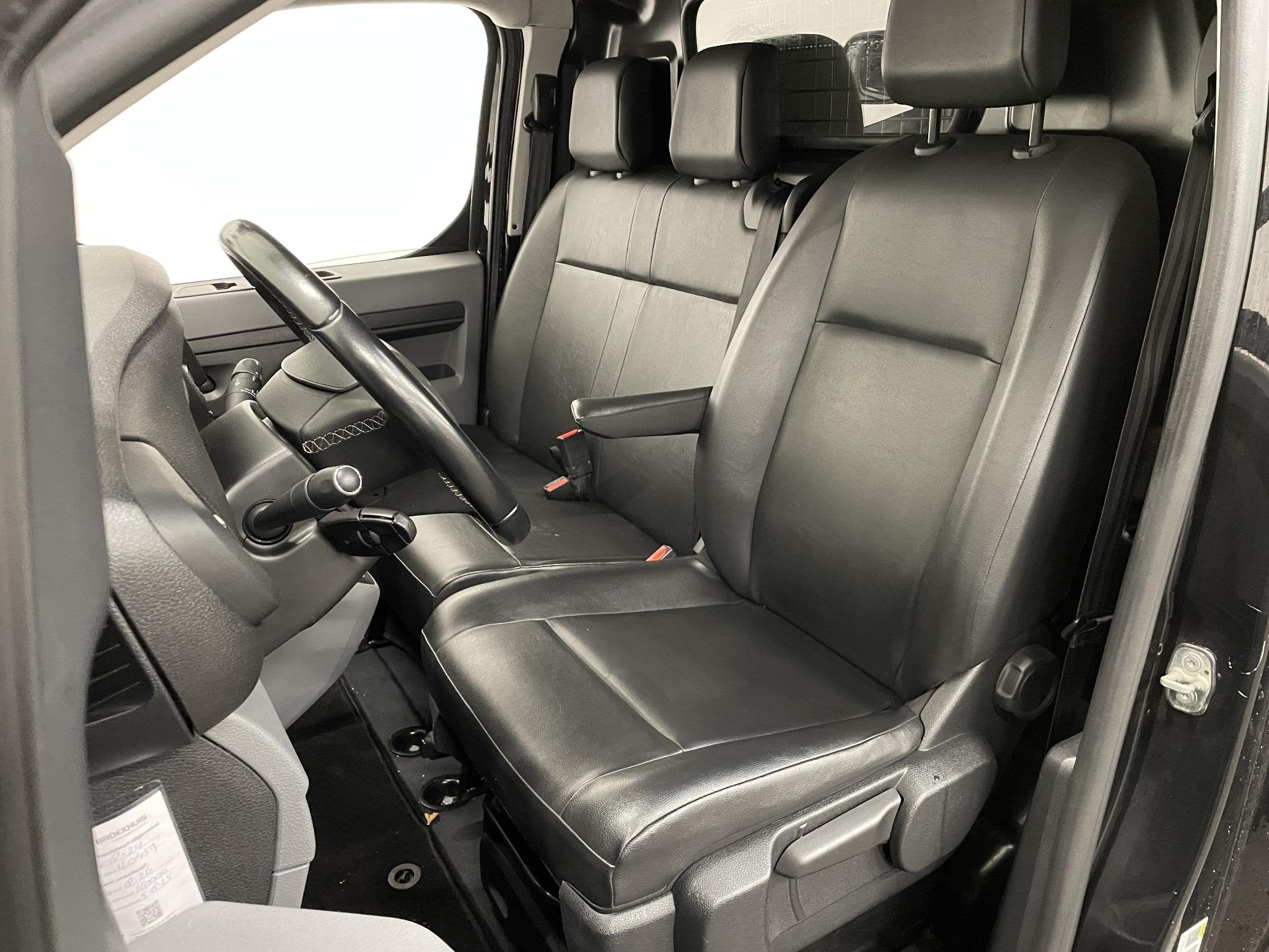 Peugeot Expert 231L 2.0 BlueHDI 120 Premium HANDEL/EXPORT Ai, Voorwielaandrijving, Stof, Gebruikt, 4 cilinders