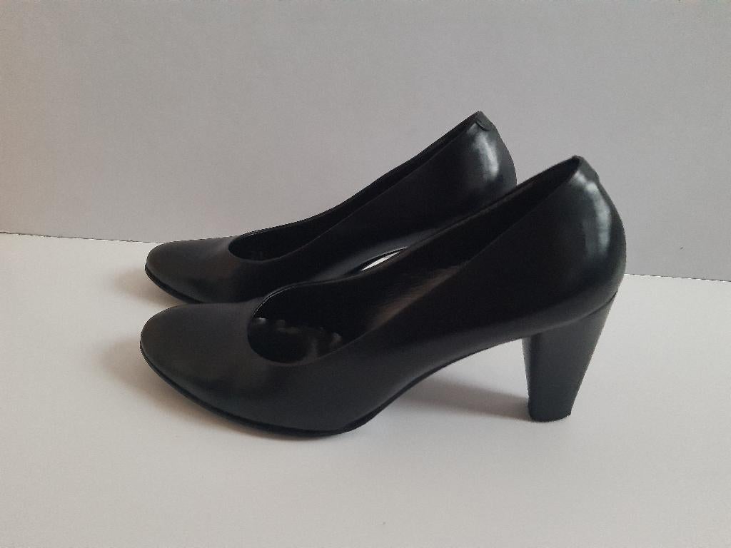 pumps Maripé, Kleding | Dames, Schoenen, Pumps, Zwart, Ophalen of Verzenden, Zo goed als nieuw
