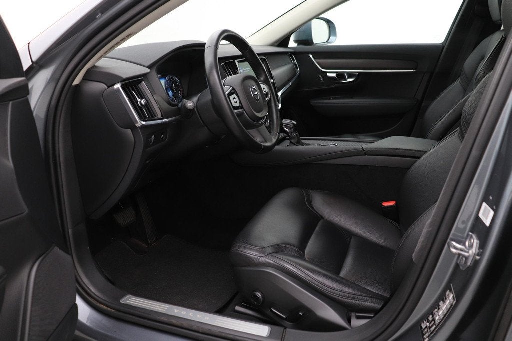 Volvo V90 Cross Country 2.0 T5 Pro | ACC | 360° Camera | Tr, Auto's, Volvo, Automaat, Euro 6, 4 cilinders, 1969 cc