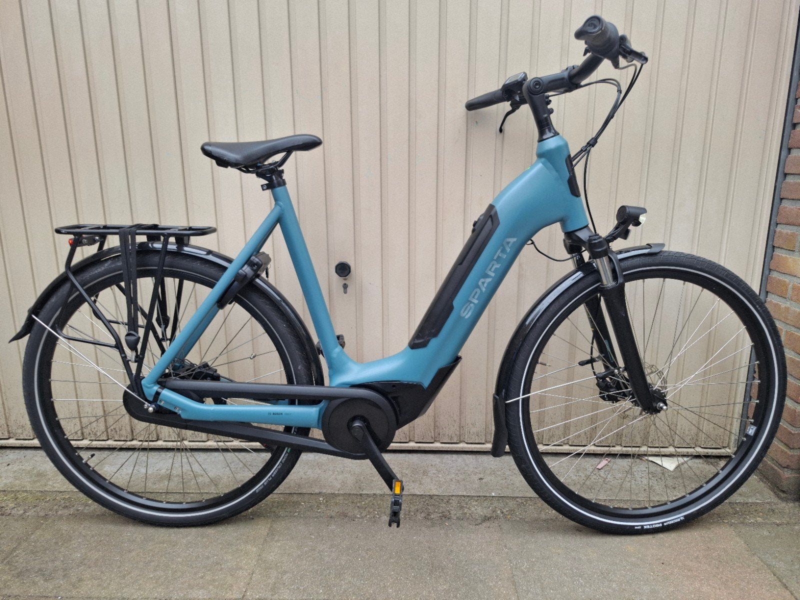 Mooie spara c-grid 28" 7v dames ebike 1100km Bosch Middenmot, Ophalen, Sparta, Versnellingen, 56 cm of meer