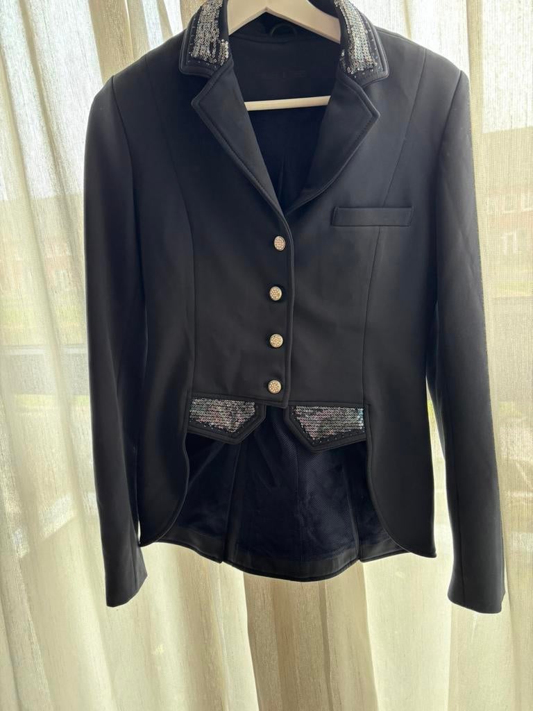 Donkerblauw wedstrijd jasje maat S, Dieren en Toebehoren, Ophalen of Verzenden, Zo goed als nieuw, Dressuur, Bovenkleding