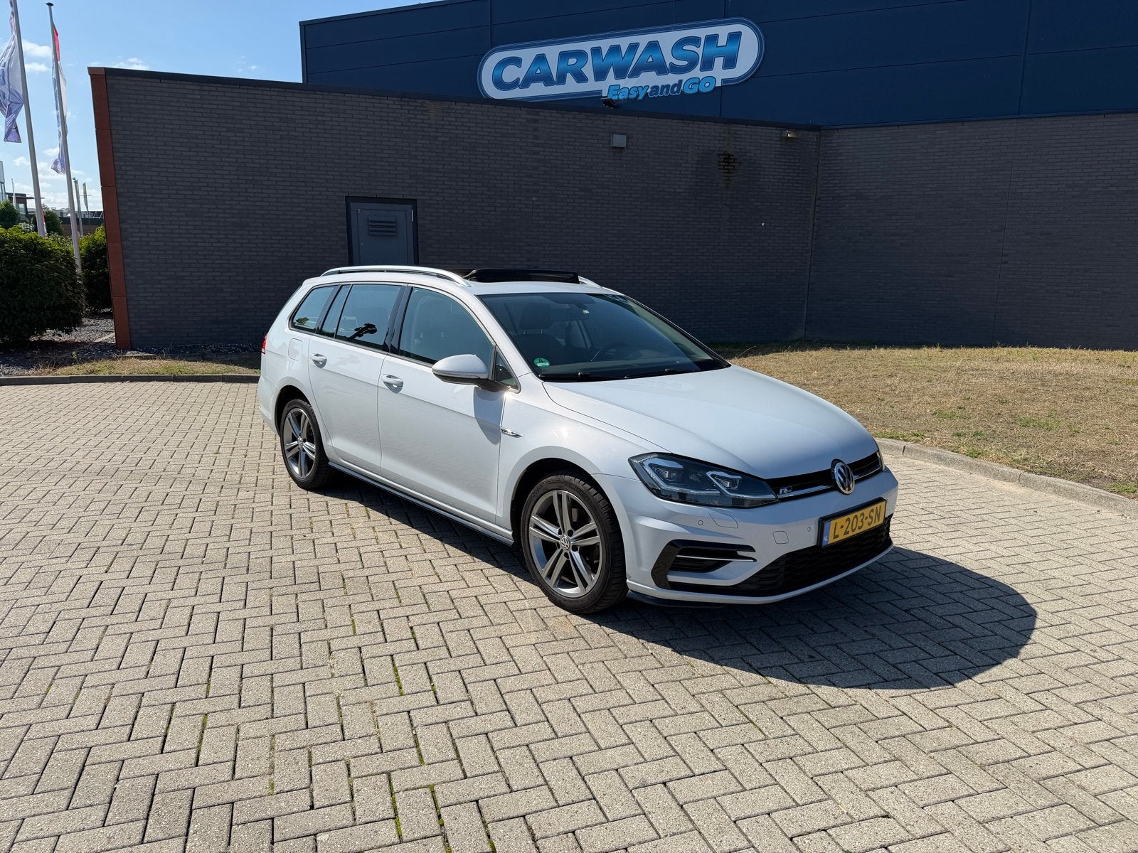 Volkswagen Golf Variant R-Line 1.4 92KW DSG 2017 Grijs, 125 pk, 19 km/l, 660 kg, 1238 kg