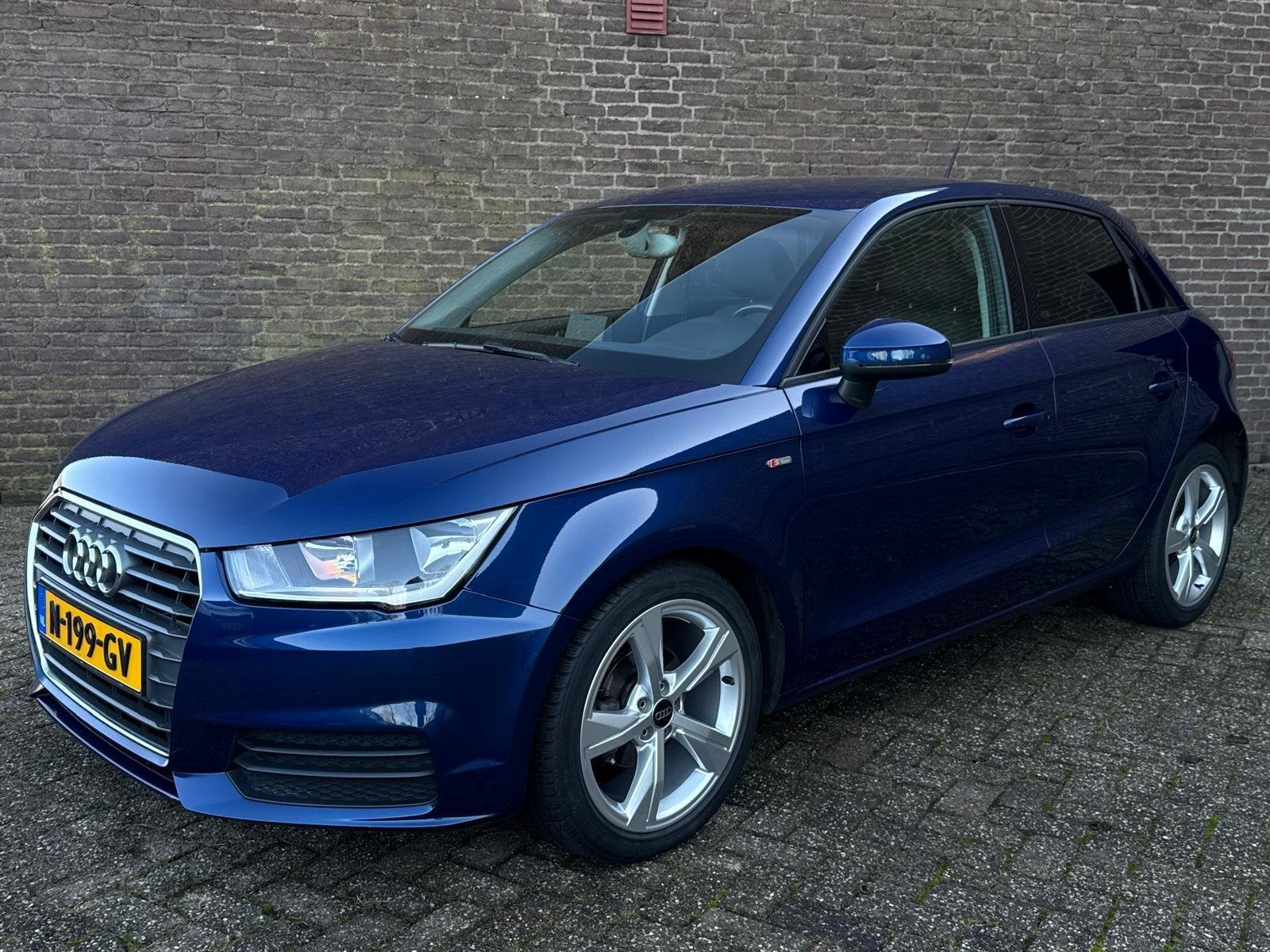 Audi A1 Sportback 1.0 TFSI Navi Parkeersens. Cruise-Cont.17-, Auto's, Voorwielaandrijving, Euro 6, Navigatiesysteem, Geïmporteerd