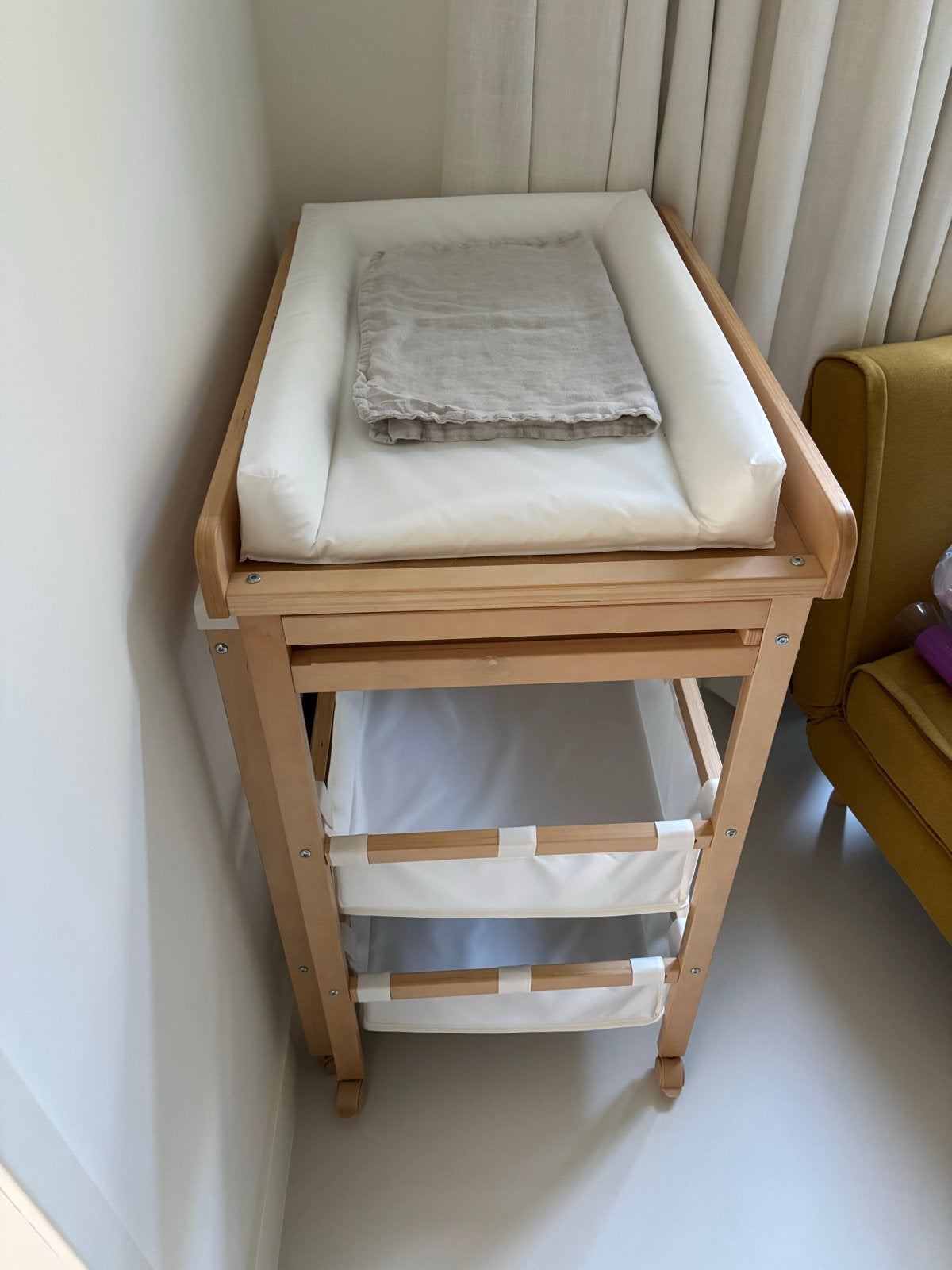 Roba Commode met Badje en IKEA Aankleedkussen, Ophalen, Zo goed als nieuw, Badje, Overige merken
