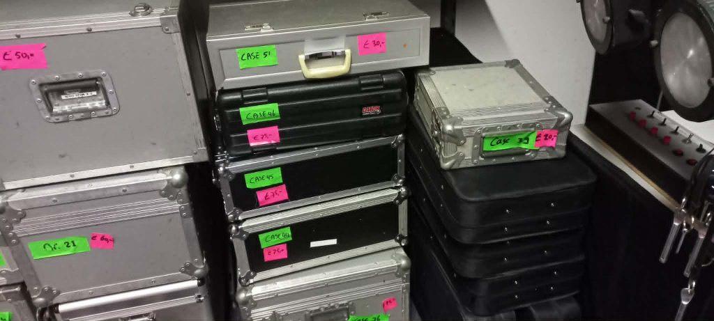 Heel veel flightcases in diverse soorten, maten en kleuren, Ophalen, Gebruikt, Overige instrumenten, Flightcase