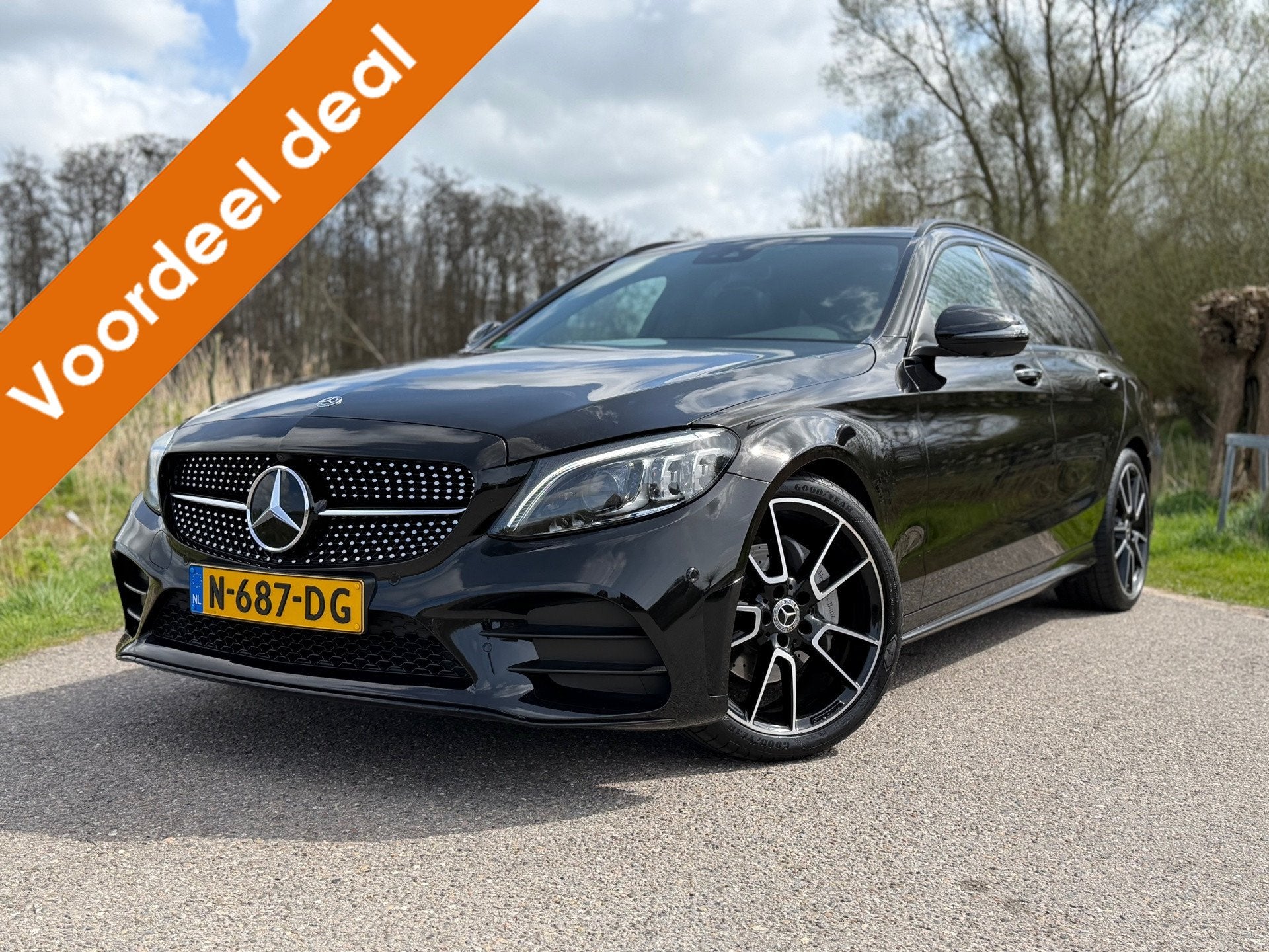Mercedes-Benz C-klasse Estate 180 Premium Plus Pack Automaat, Automaat, Automatische klimaatregeling, Zwart, 1430 kg
