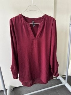 Mooie rode dames blouse van Jean Pascale, maat 42, Maat 42/44 (L), Ophalen of Verzenden, Zo goed als nieuw, Jean Pascale