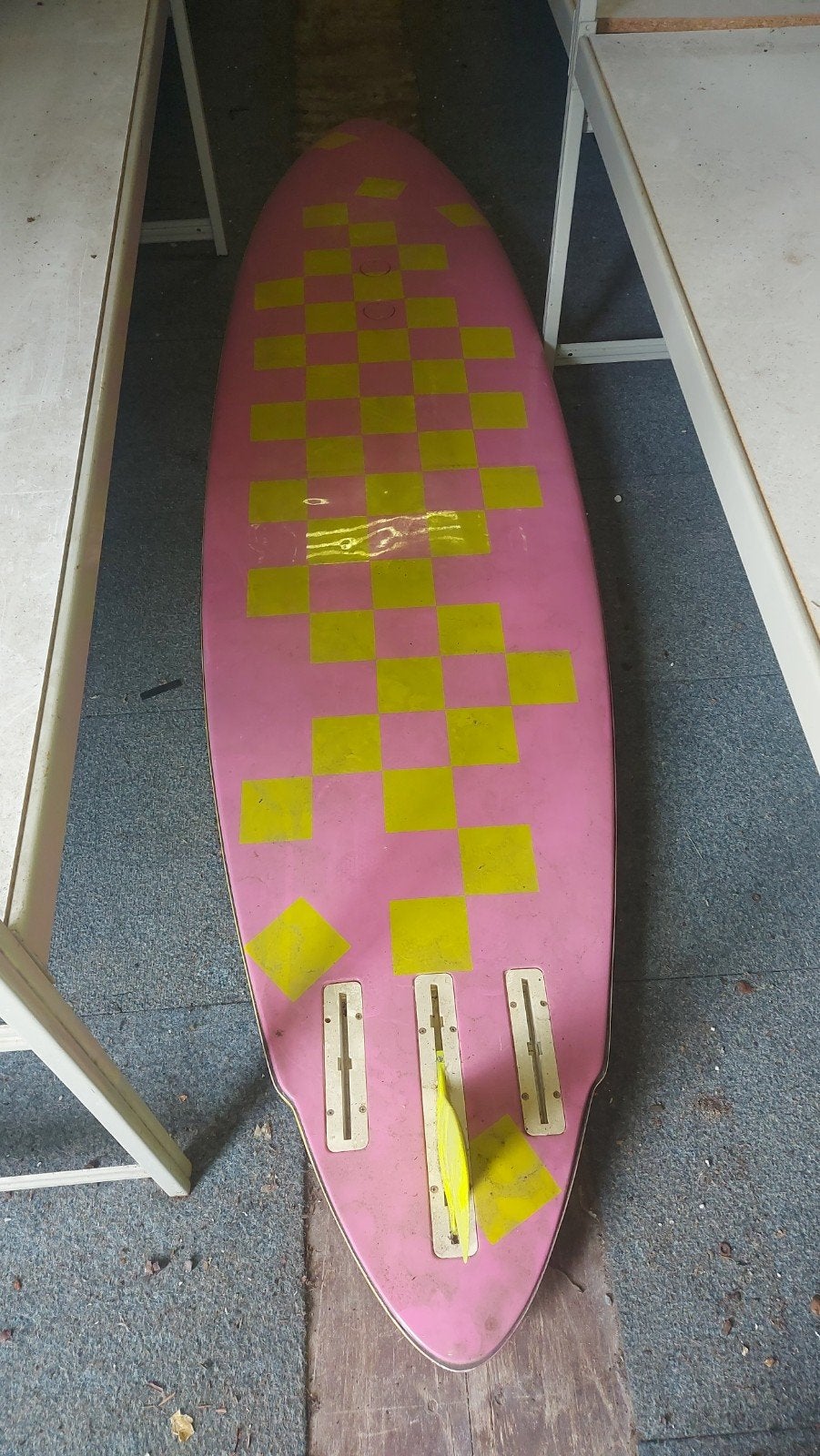 Klepper 295 Fun Windsurfplank - Roze en Geel, Watersport en Boten, Windsurfen, Met voetbanden, 250 tot 300 cm, Gebruikt, Plank