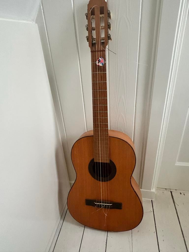 Hopf Studiosa model 07022/0 akoestische gitaar uit 1980, Muziek en Instrumenten, Ophalen of Verzenden, Gebruikt, Klassieke of Spaanse gitaar