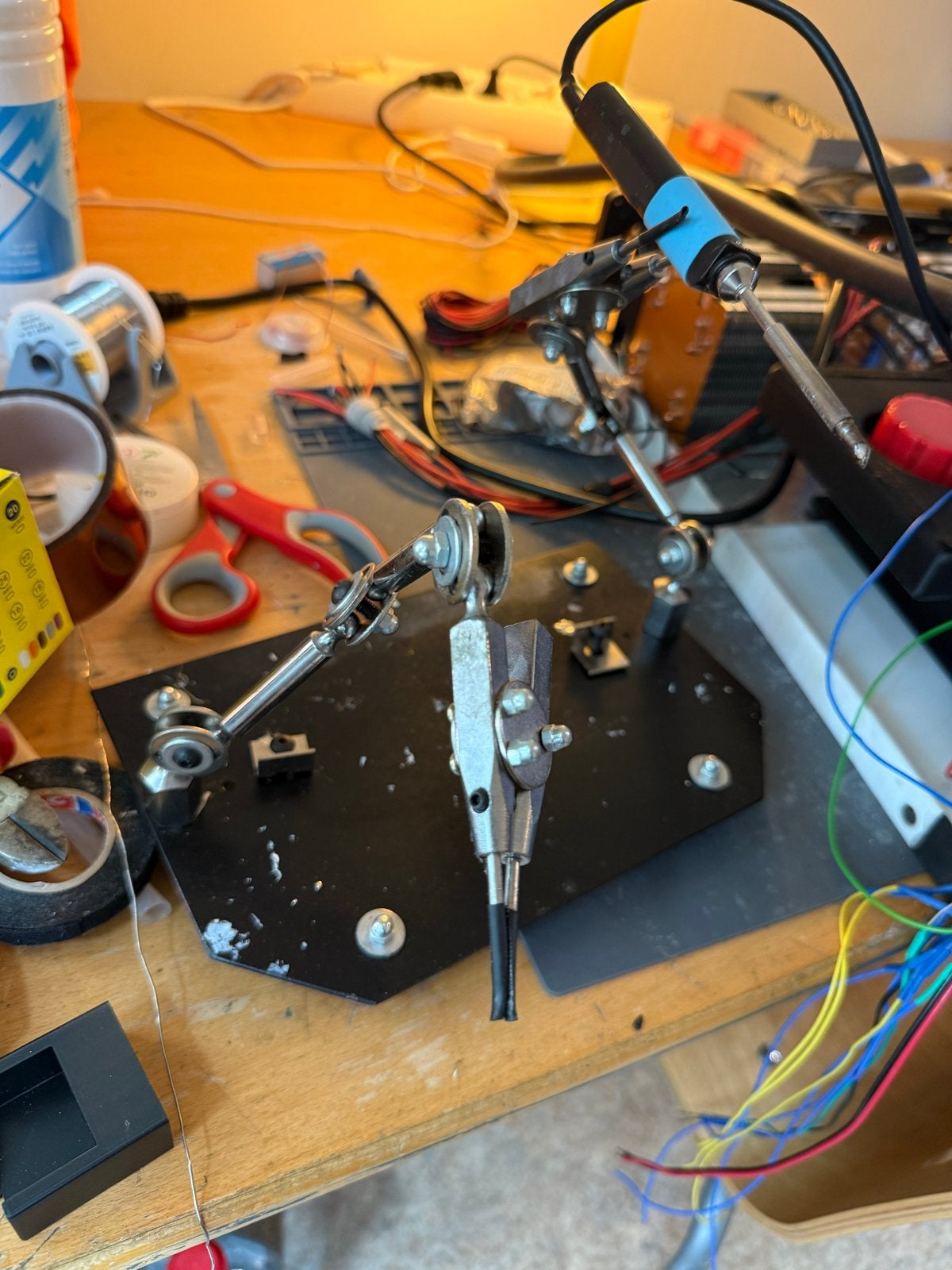 Welding/soldering helping hand for jewelry or electronics, Ophalen of Verzenden, Gebruikt