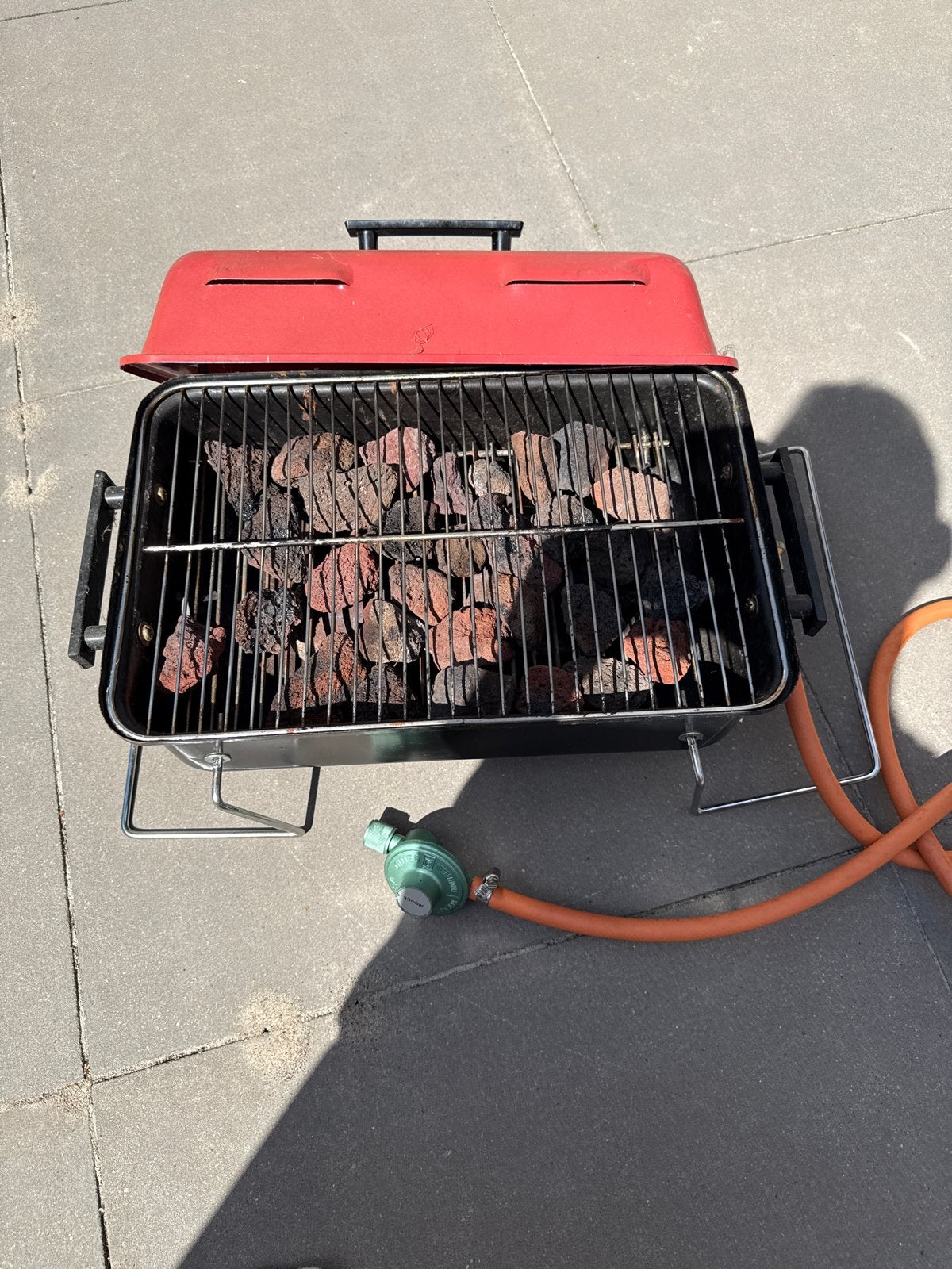 Compacte gasbarbecue met drukregelaar - Gimeg, Ophalen of Verzenden, Gebruikt