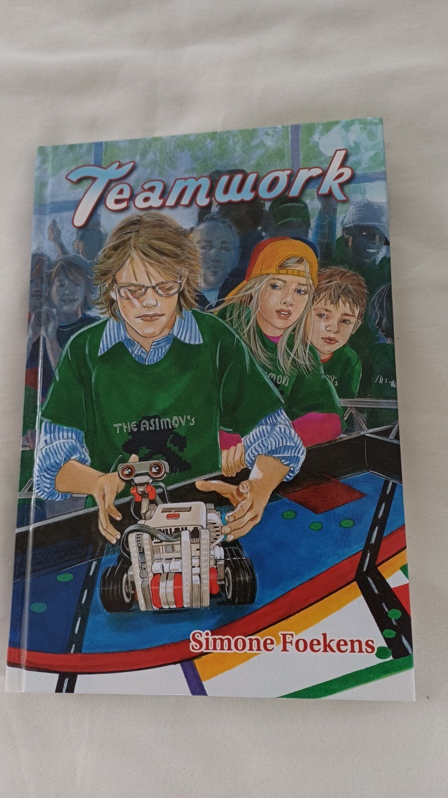 Teamwork - Simone Foekens (Kinderboek), Ophalen of Verzenden, Zo goed als nieuw, Simone Foekens, Fictie algemeen