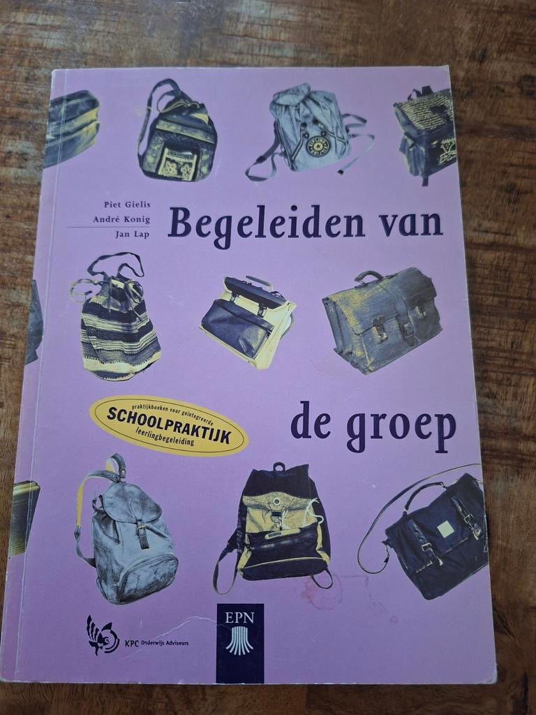 J. Lap - Begeleiden van de groep, J. Lap; A. Konig; P. Gieles, Ophalen of Verzenden, Zo goed als nieuw, Nederlands