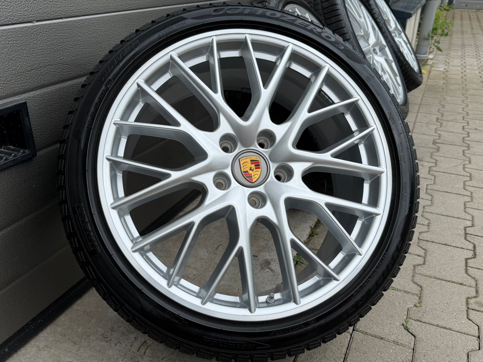 21” INCH PORSCHE PANAMERA 971 VELGEN Platina Zilver Winter, Auto-onderdelen, Banden en Velgen, 275 mm, Banden en Velgen, 21 inch