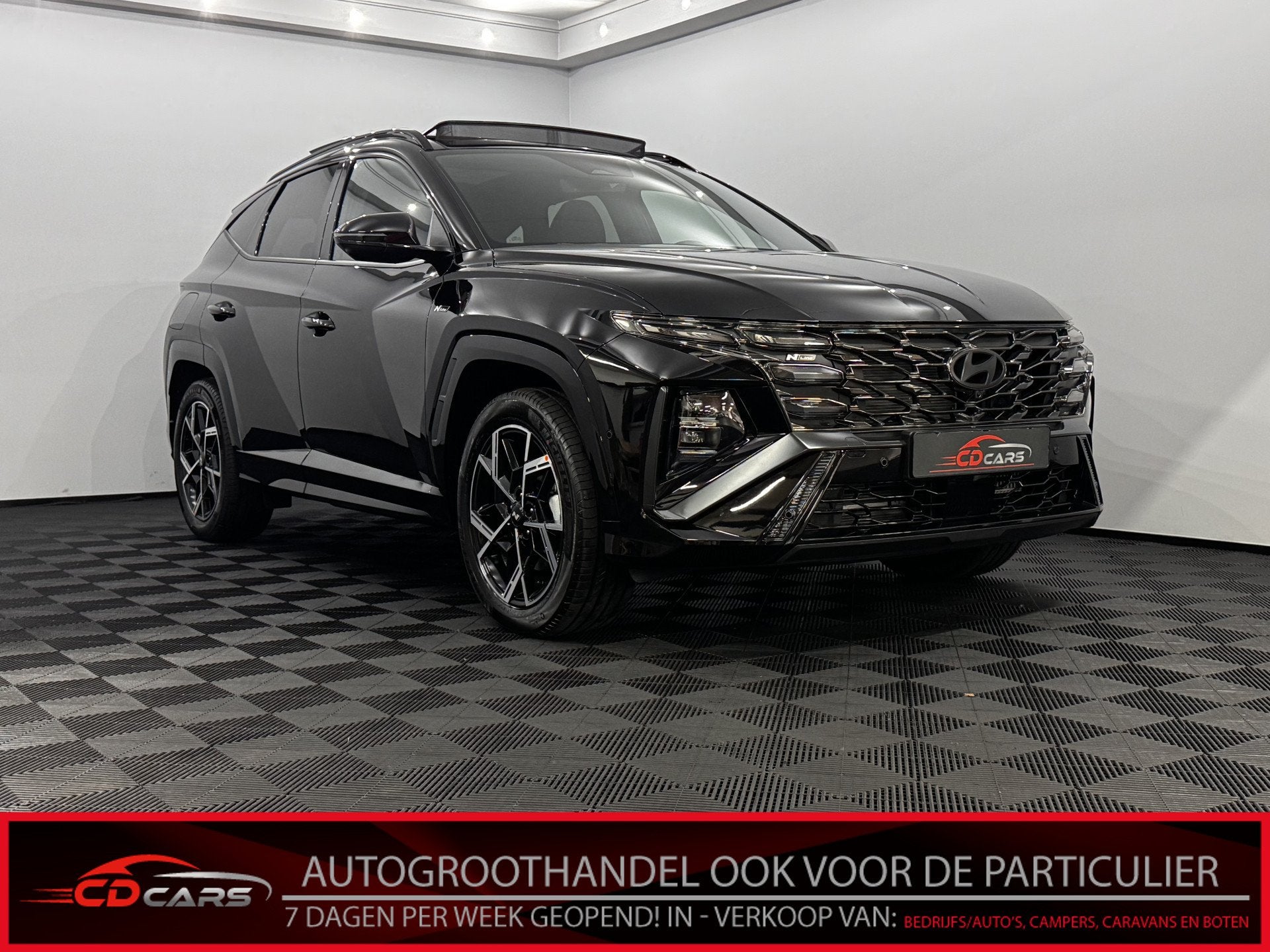 Hyundai Tucson 1.6 T-GDI PHEV N Line Sky Pano, Half leder, 3, Gebruikt, 4 cilinders, Leder en Stof, Zwart