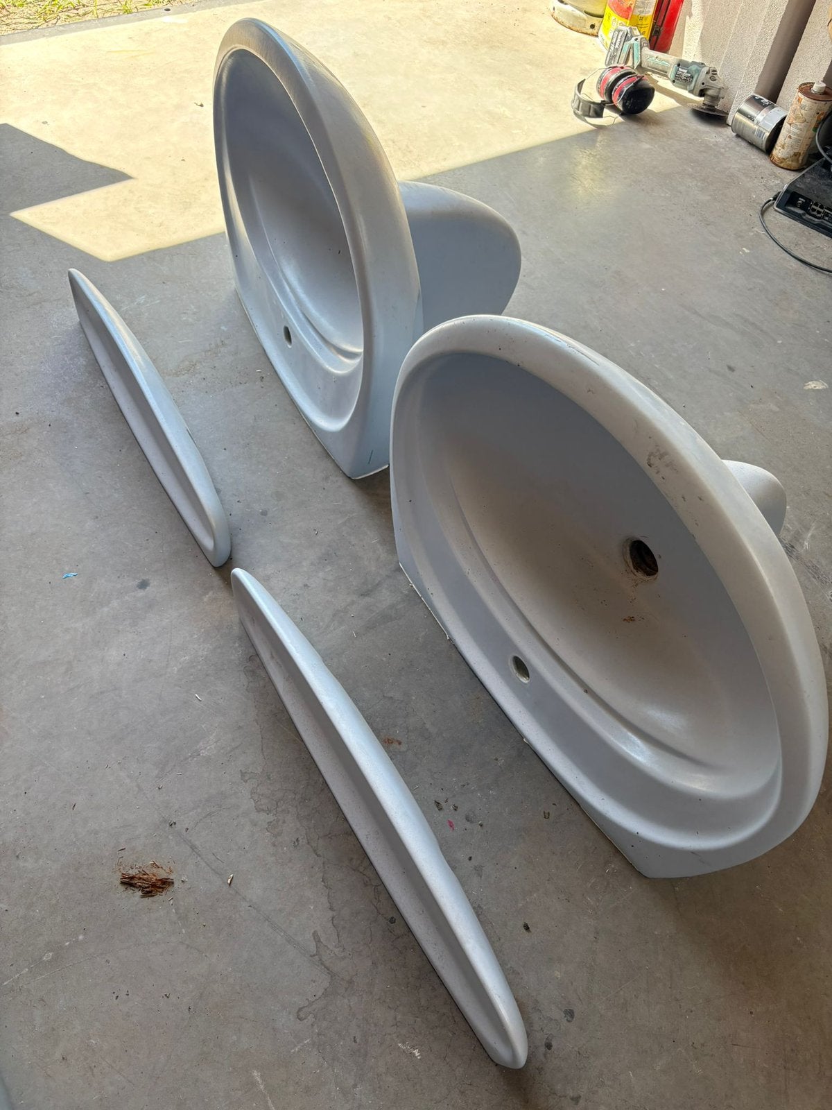 Twee wastafels 60 met sifonkap en keramische planchet 60 cm, Ophalen, Gebruikt, Wastafel