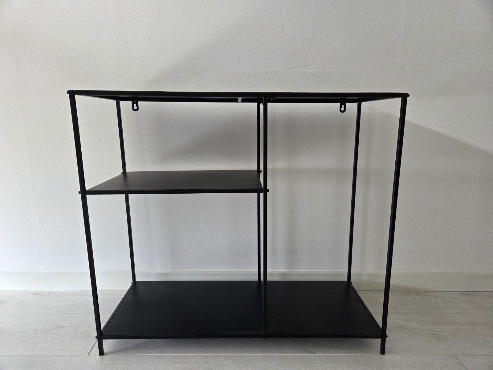 Metalen kastje / dressoir, Huis en Inrichting, Tafels | Sidetables, Ophalen, Zo goed als nieuw, 25 tot 50 cm, Rechthoekig