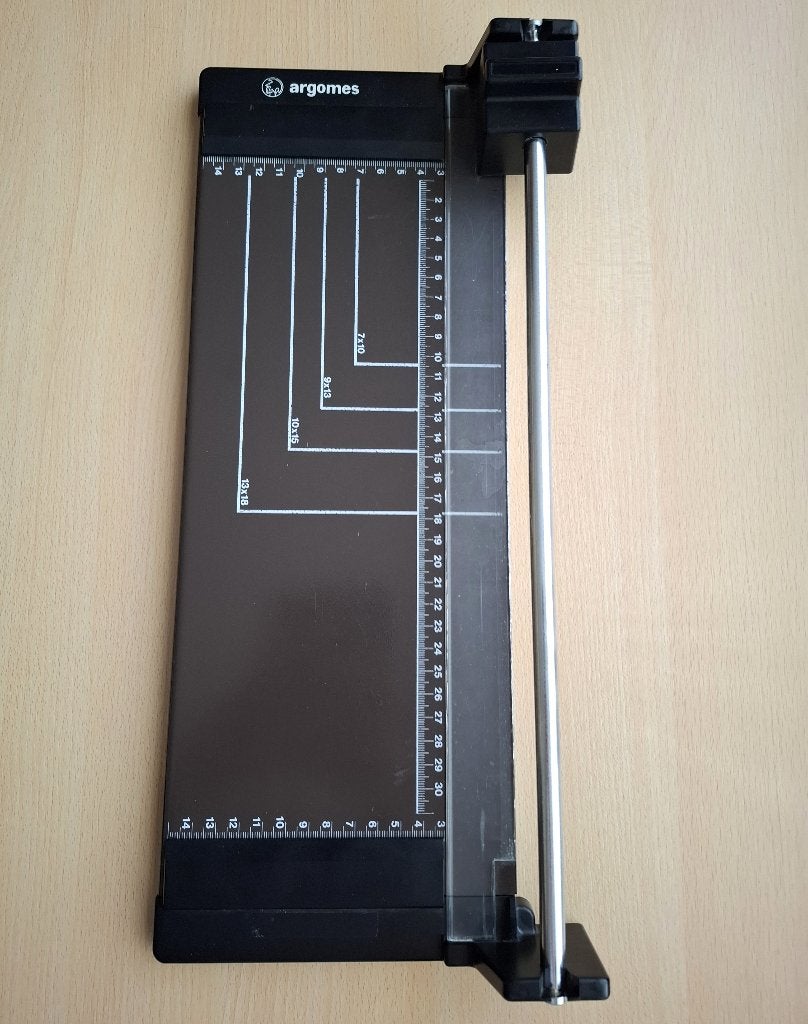 Papier rolsnijmachine (z.g.a.n.) - merk Argomes, Geschikt voor snijden, Gebruikt, Overige thema's, Machine