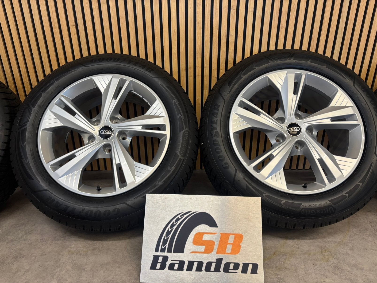 Ausi Q6 Etron Originele 19 inch velgen Winterbanden 2025 7mm, 19 inch, Gebruikt, Banden en Velgen, Q6