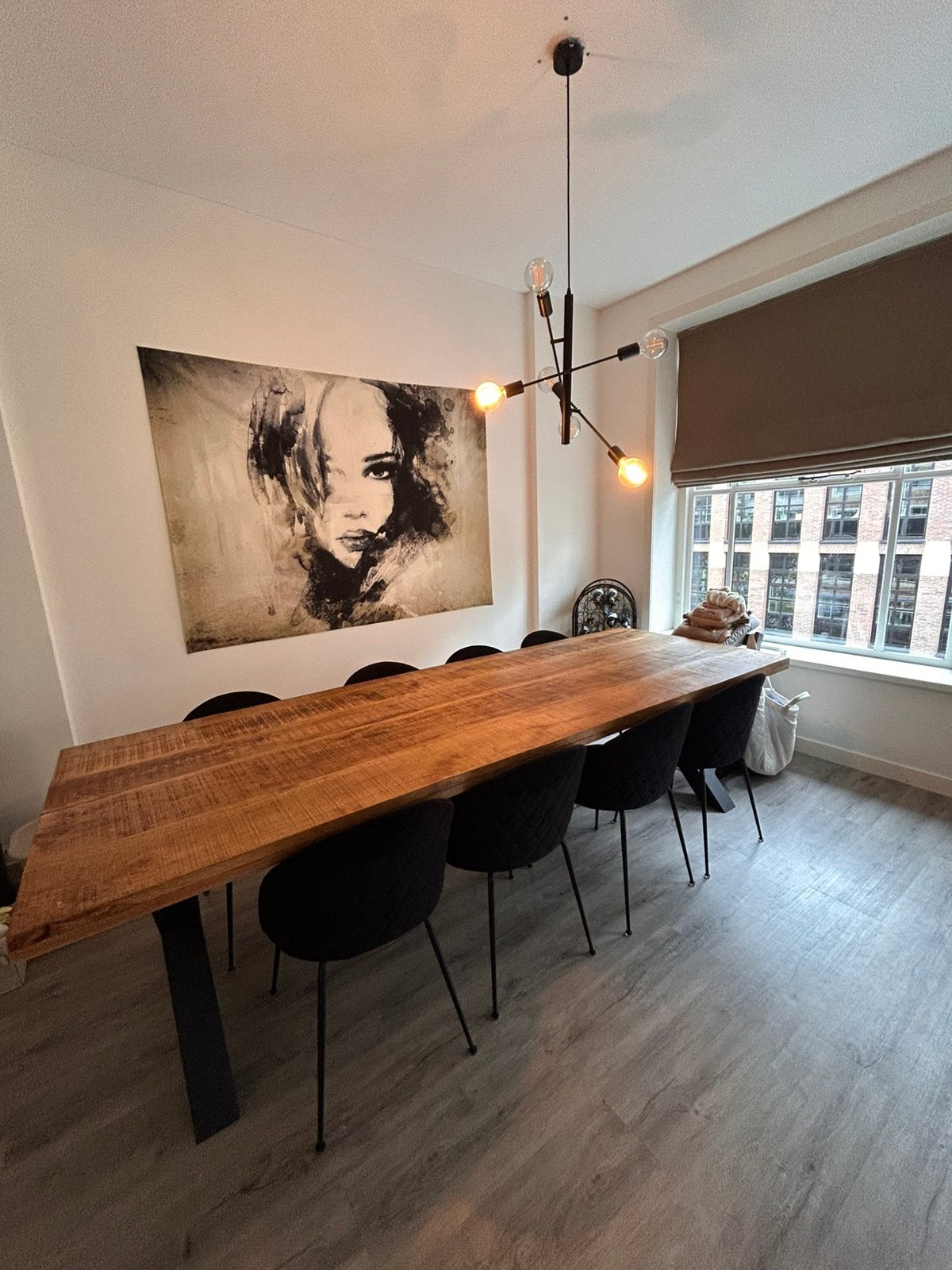 Massief houten tafel + 8 stoelen, Huis en Inrichting, Ophalen, 200 cm of meer, 50 tot 100 cm, Zo goed als nieuw