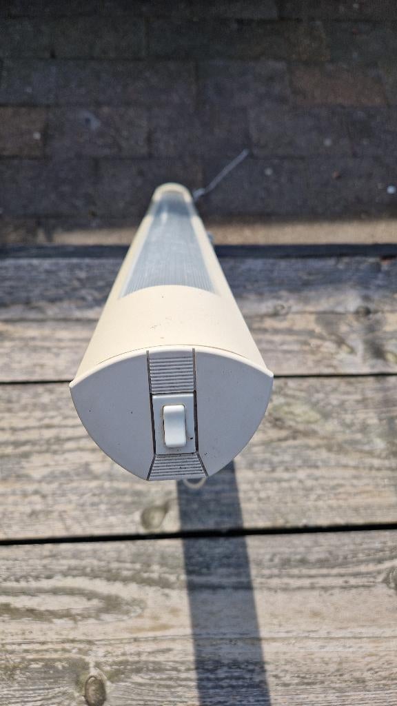 Tube lamp, Ophalen, Gebruikt, Kunststof, Minder dan 50 cm