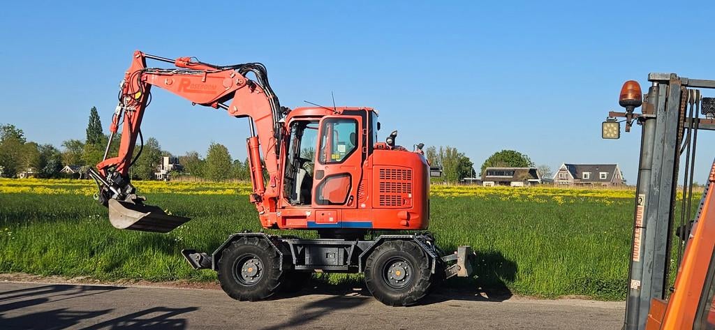 Komatsu PW118MR-11 (bj 2019), Graafmachine