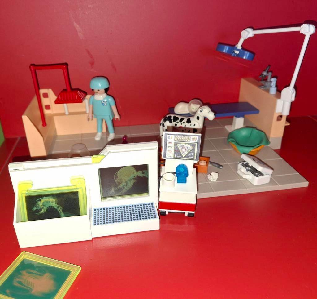 Dierenkliniek Playmobil, Ophalen of Verzenden, Gebruikt, Complete set