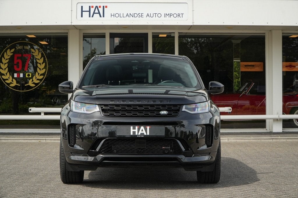 Land Rover Discovery Sport P300e 1.5 R-Dynamic SE I Pano I A, Automaat, 15 kWh, Discovery Sport, Zwart