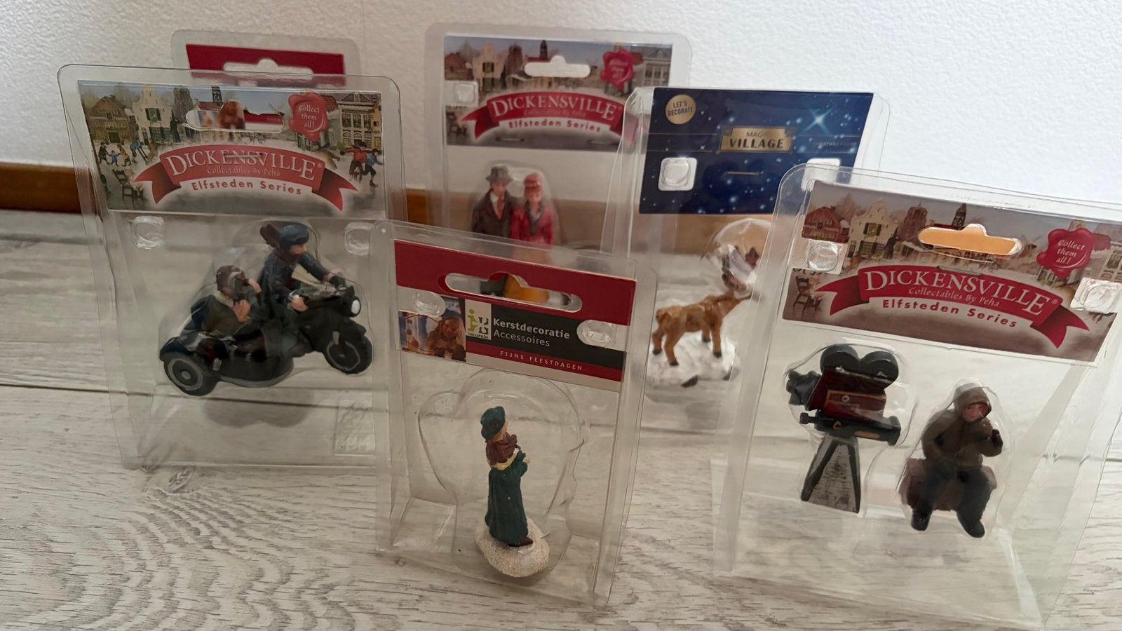 Dickensville Elfsteden Series en andere Kerstdorp Figuren, Ophalen of Verzenden, Nieuw