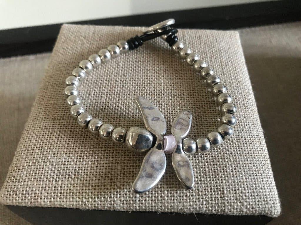 Zamak (20) vlinder / libelle armband, Overige materialen, Nieuw, Ophalen of Verzenden, Met bedels of kralen