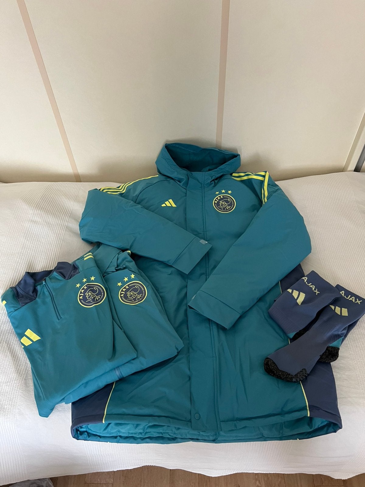 Ajax originele voetbal kleding XL shirt jas trui sokken, Ophalen of Verzenden, Nieuw, Maat 56/58 (XL)