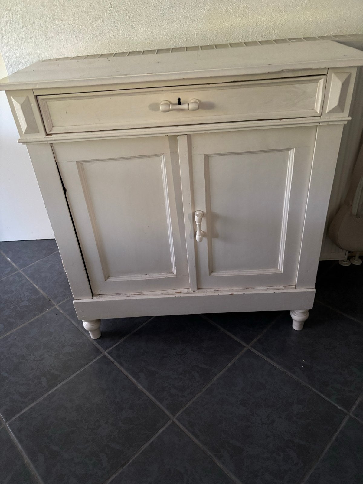 Brocante houten kastje met lade en deurtjes, Antiek en Kunst, Ophalen