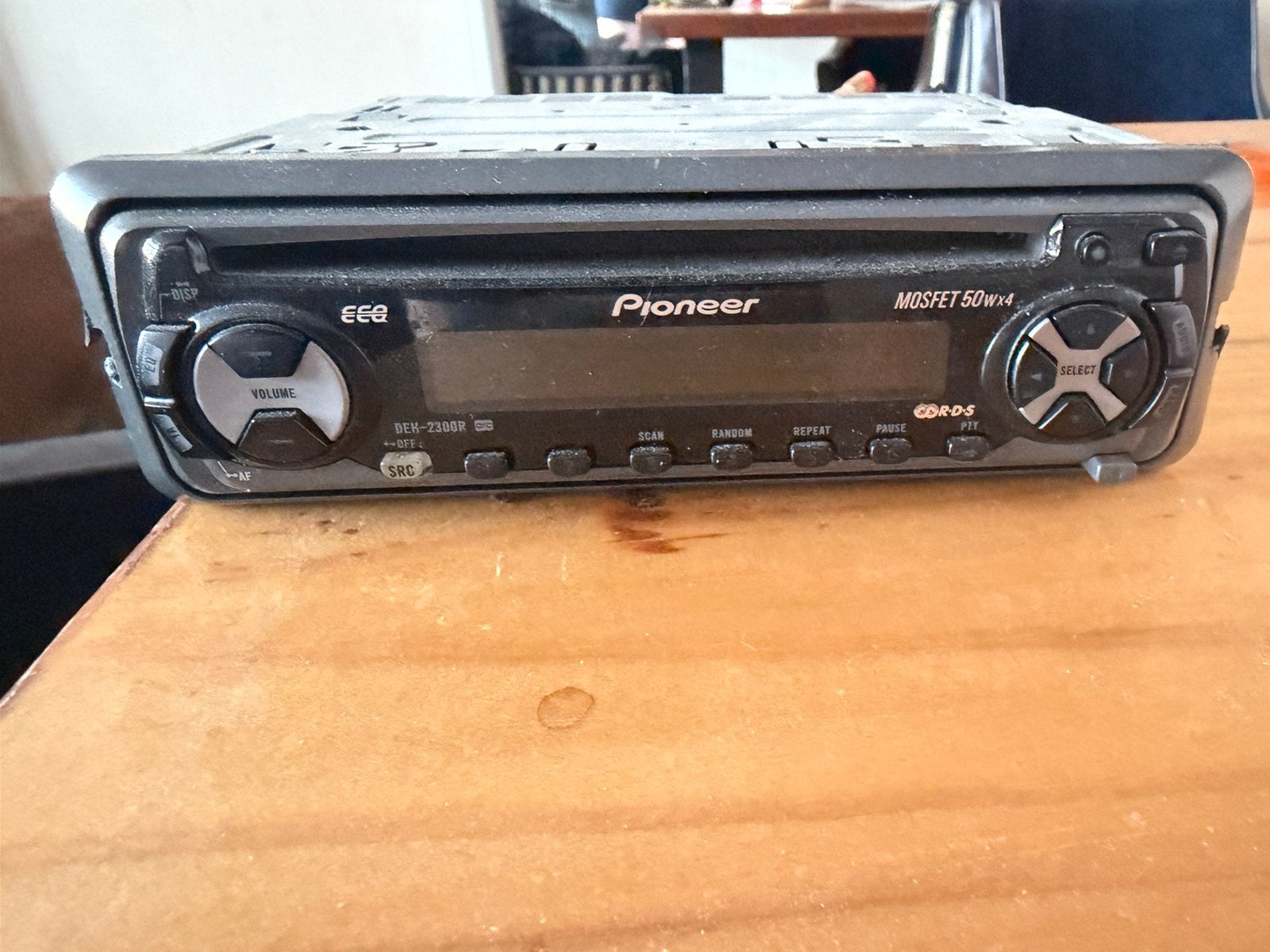 Pioneer DEH-2300R, Ophalen, Gebruikt
