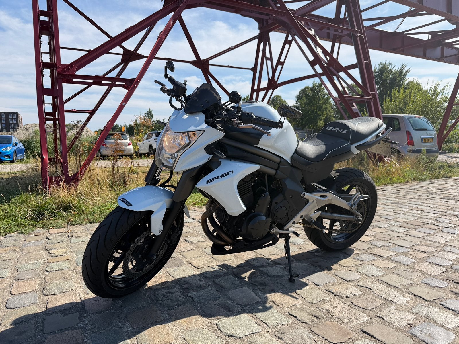 Kawasaki ER-6N | A2 motor | vol vermogen | Akrapovič, 2 cilinders, Gebruikt, Meer dan 35 kW, Minimaal motorrijbewijs A2